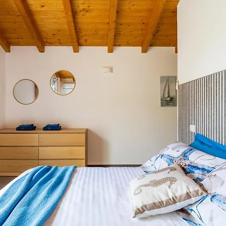 Feriehus Bellissima Casa Con Piscina Vicino Al Centro