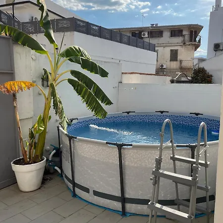 Bellissima Casa Con Piscina Vicino Al Centro